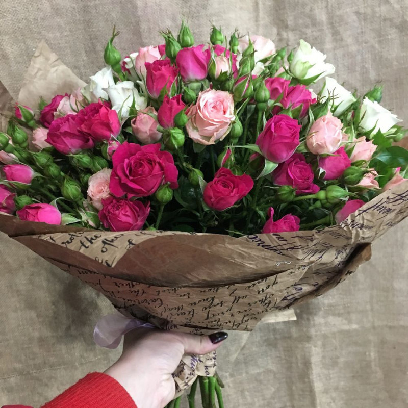 Букет кустовых роз, стандартный