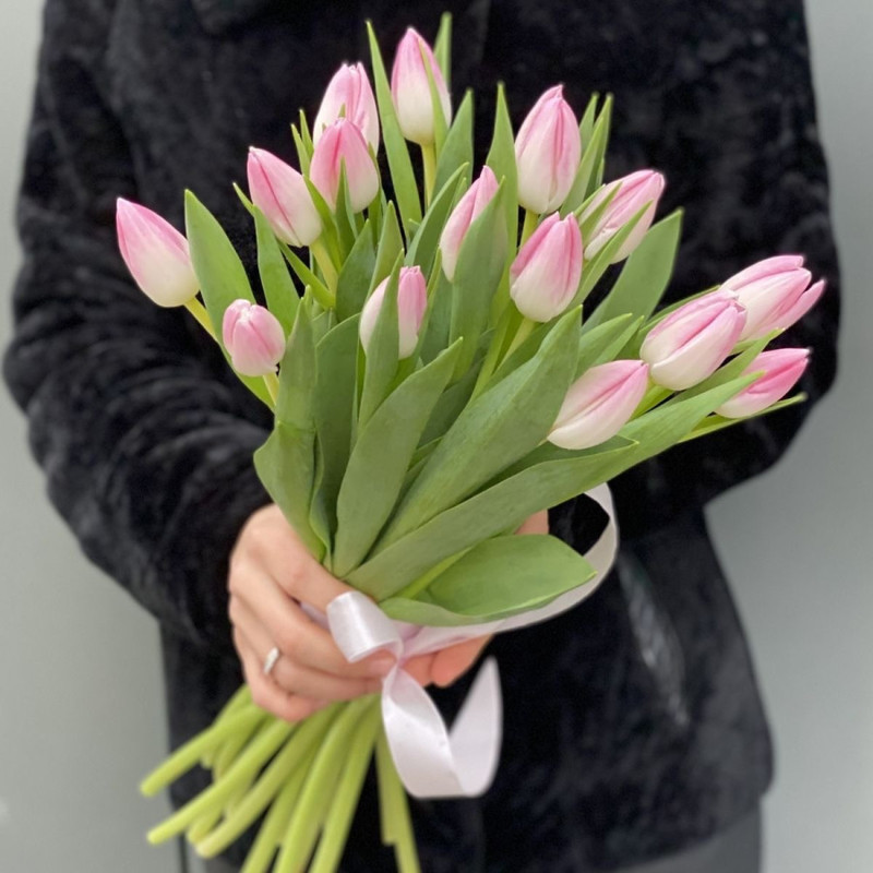 Букет из тюльпанов #15, стандартный