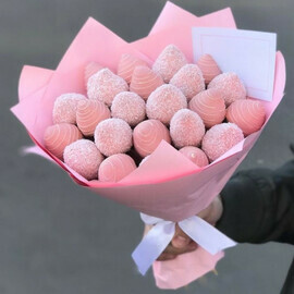 Klubnichnij buket «Nansi» v razmere S