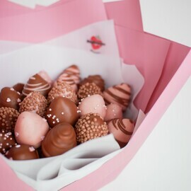 Buket iz klubniki v shokolade "Romantika"