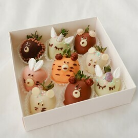 Набор «Зверята» с клубникой в шоколаде, 6-9 ягод