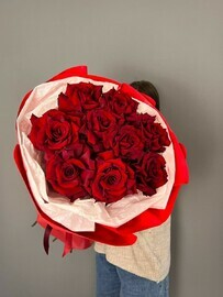 Buket iz roz ekvador - amur