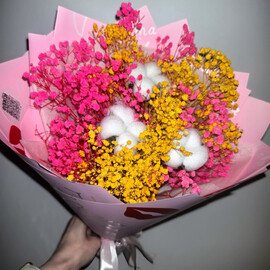 Buket iz suhotcvetov " Ocharovanie "