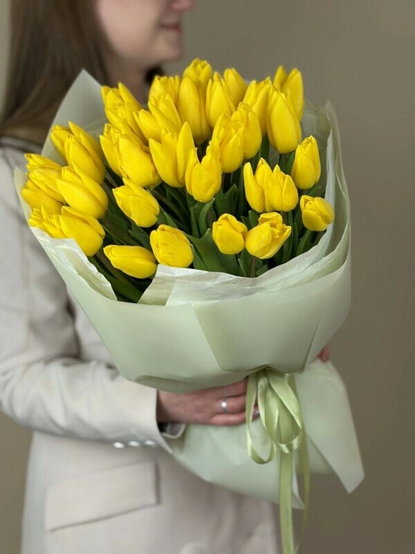 Buket zheltih tyul_panov, buket zheltih tyul_panov