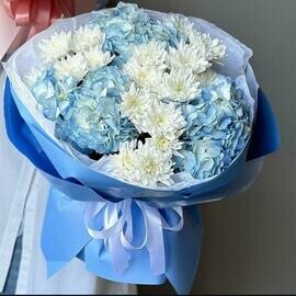 Цветы букет гортензия хризантема