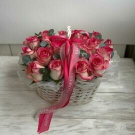 Роза Корзина с Джумилей