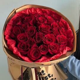 Цветы красных розы