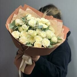 Kustovie rozi s dekorom