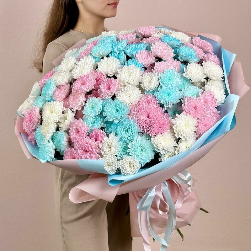 Огромный букет из 33 кустовых хризантем, огромный букет из хризантем