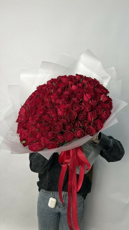 Букет из 101 Кенийской розы, 101 кенийская красная роза 