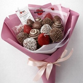 Buket s klubnikoj v shokolade "Val_s"