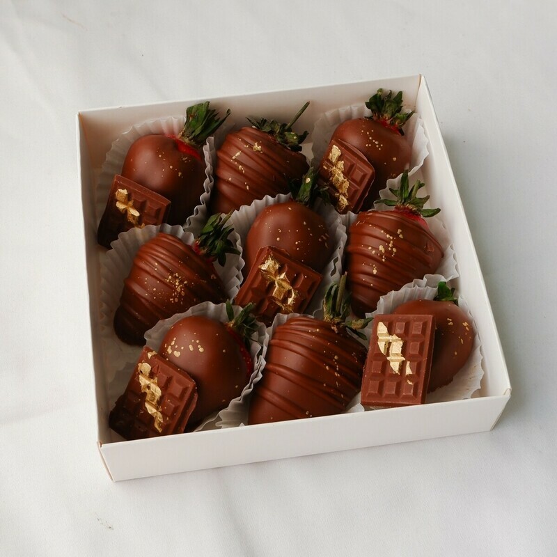 Набор клубника в шоколаде 6-9 ягод "Эйфория", стандартный