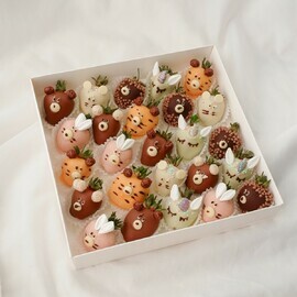 Набор «Зверята» с клубникой в шоколаде, 14-16 крупных ягод