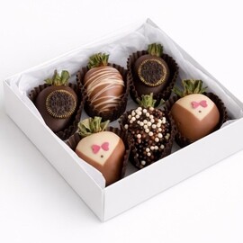 Nabor «Trio» s klubnikoj v shokolade, 6-9 yagod