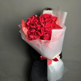 Букет с французскими красными розами