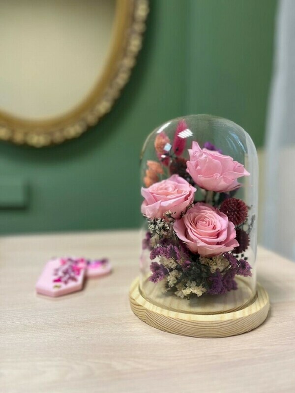 Roza v kolbe,florarium,klosh,buket stabilizirovannih tcvetov, standart