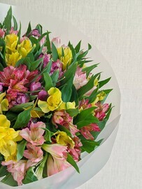 Buket "Raznotcvetnie babochki"