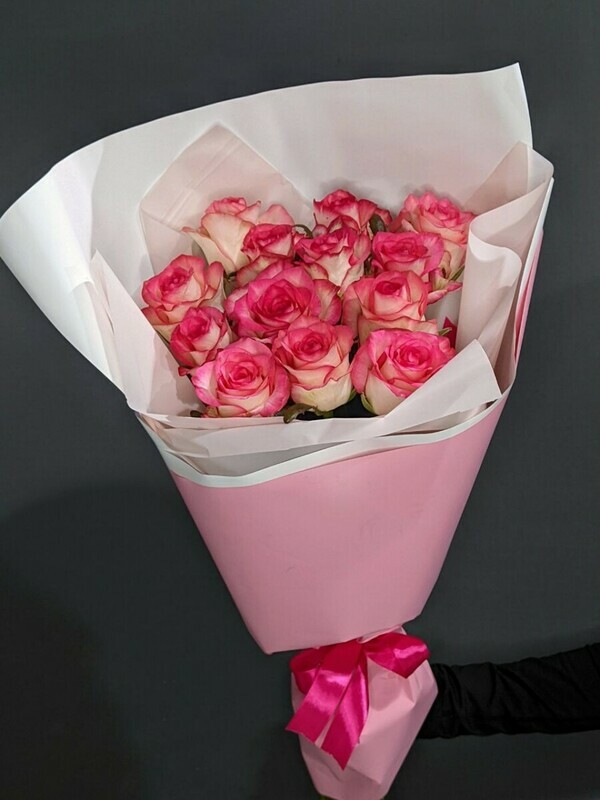 Roskoshnij buket iz roz «Dzhumiliya», premium