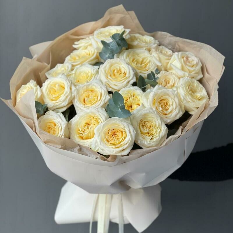 Букет из пионовидных роз «Канделайт», стандартный