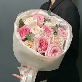 Монобукет с Парфюмированными розами 11