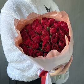 Krasnie rozi 31sht Keniya