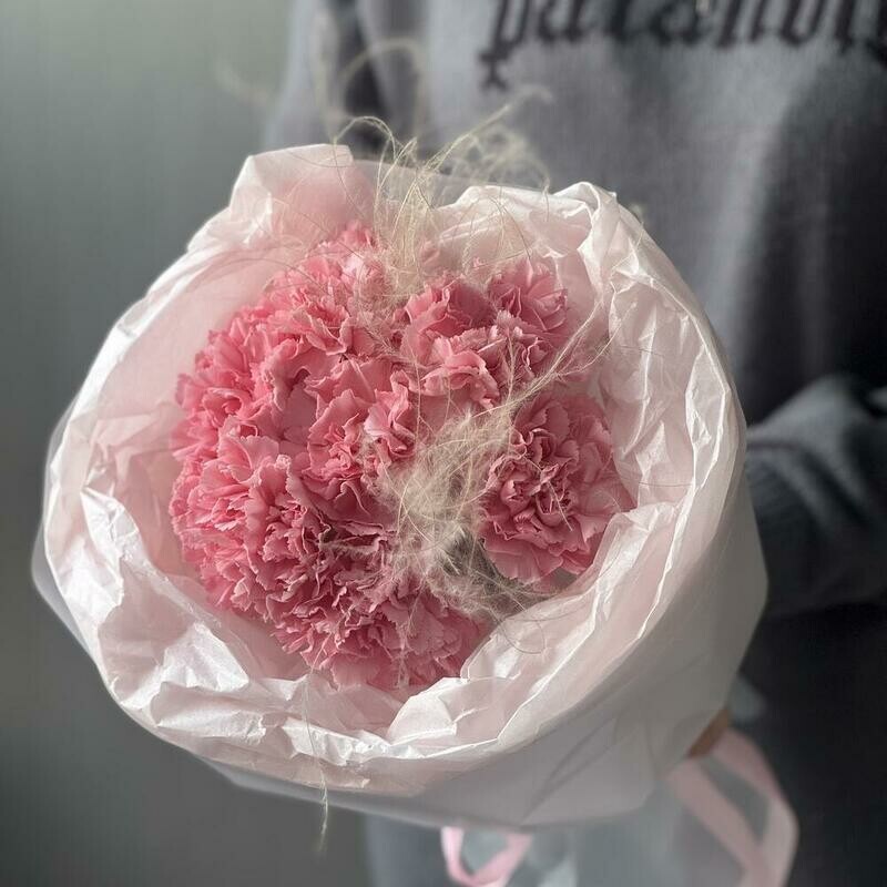 Милый букетик из стойких дианутсов, стандартный