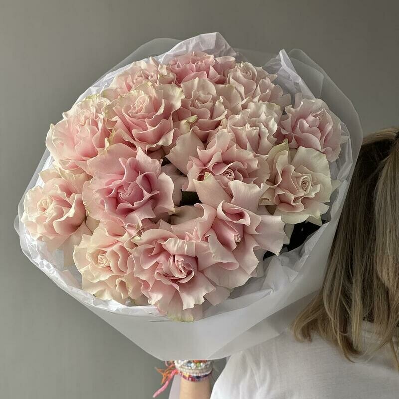 Большой букет из французской розы, стандартный