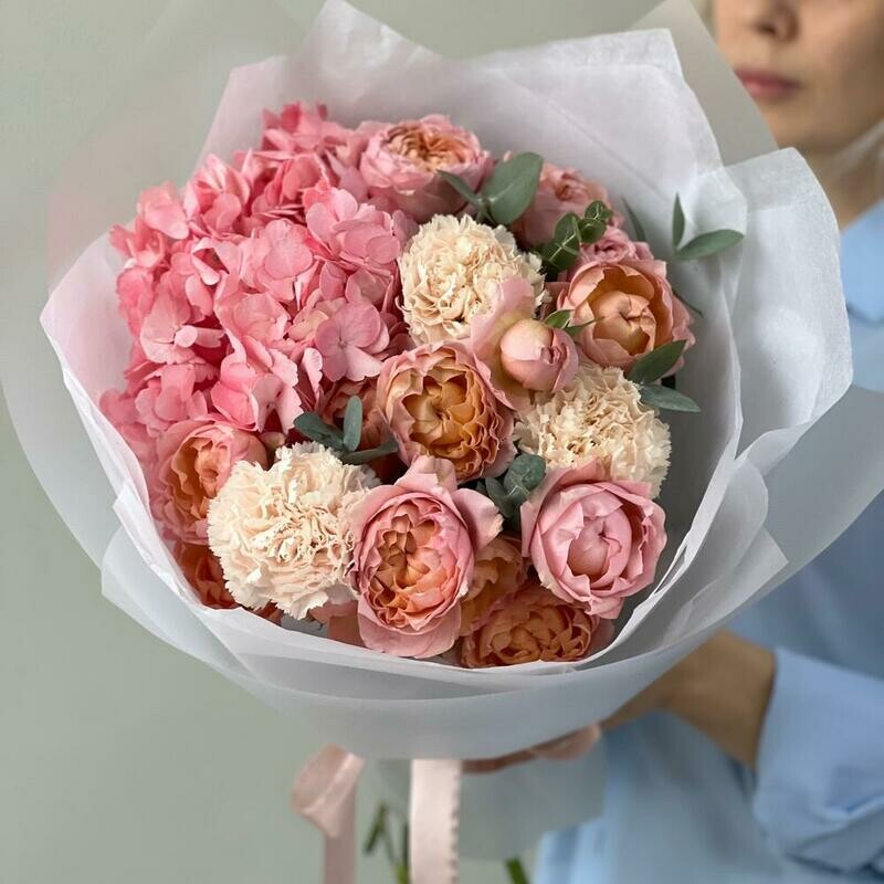 Букет «Ажурные цветы», стандартный