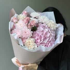 Buket «Rozovinka» s gortenziej