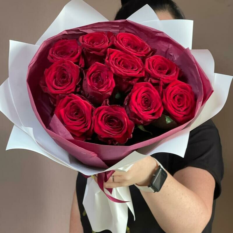 Букет из 11 красных роз, букет из 11 красных роз