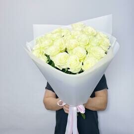 Букет из 25 белых роз Эквадор Мондиаль