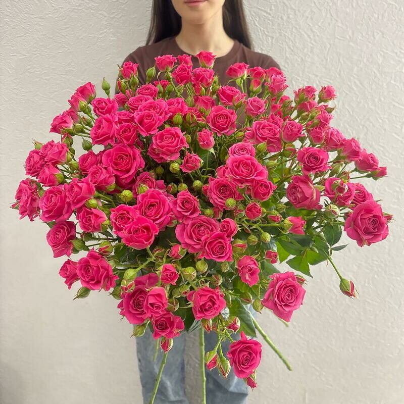 Premium mono buket iz kustovoj rozi sprej, premium mono buket iz kustovoj rozi sprej