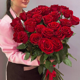 голландские красные розы