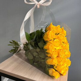 21 роза в сумке