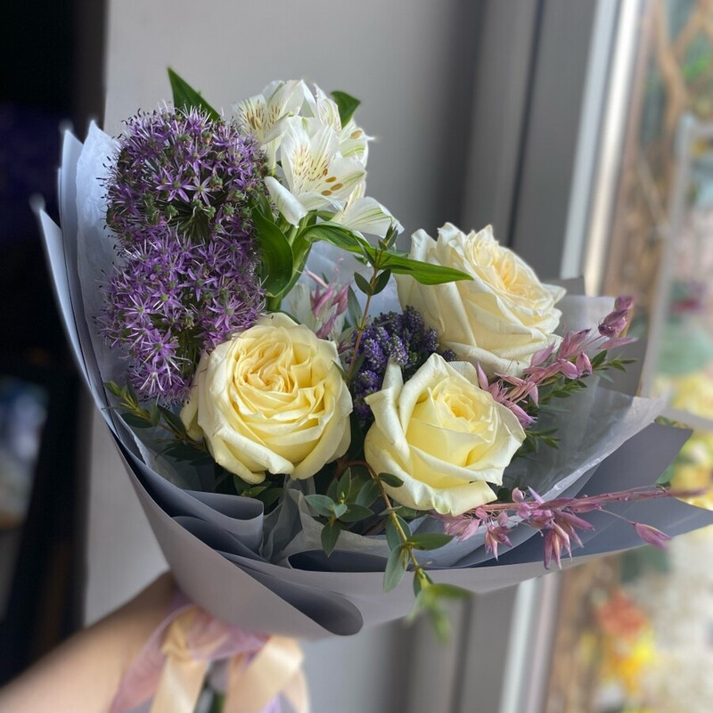 Buket Polevoj, standart