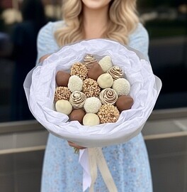 Klubnichnij buket «Snikers»