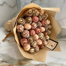 Букет клубники в шоколаде 2