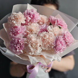 Buket iz gvozdik "Volshebnie diantusi"