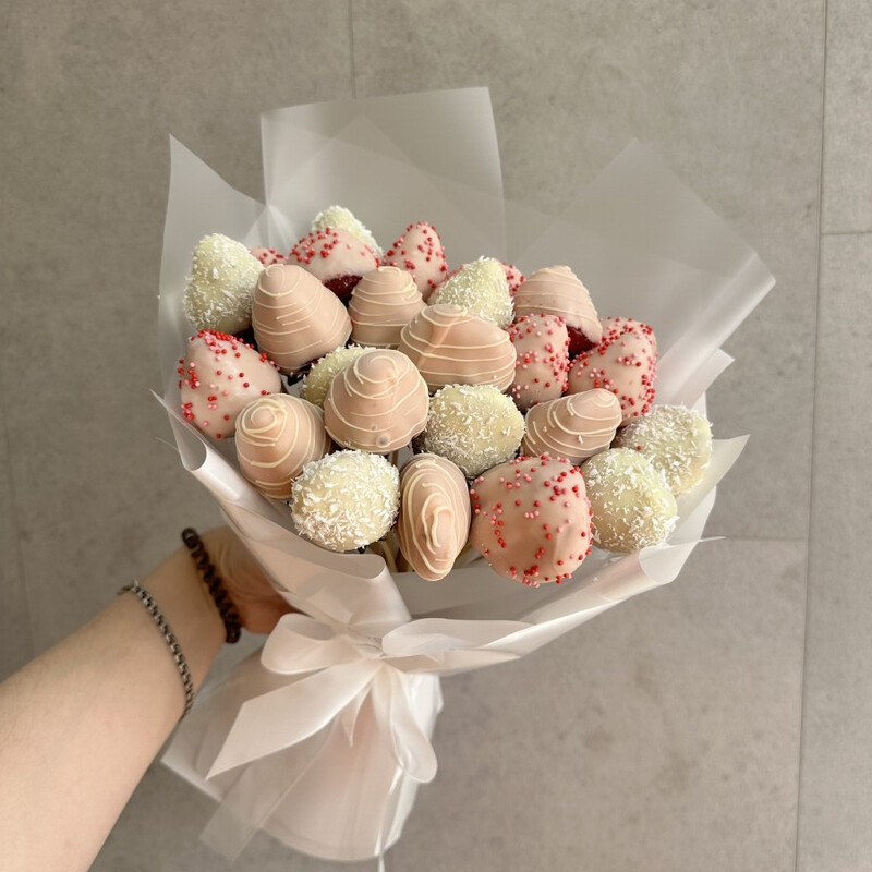 Chocolate-covered strawberries , standart