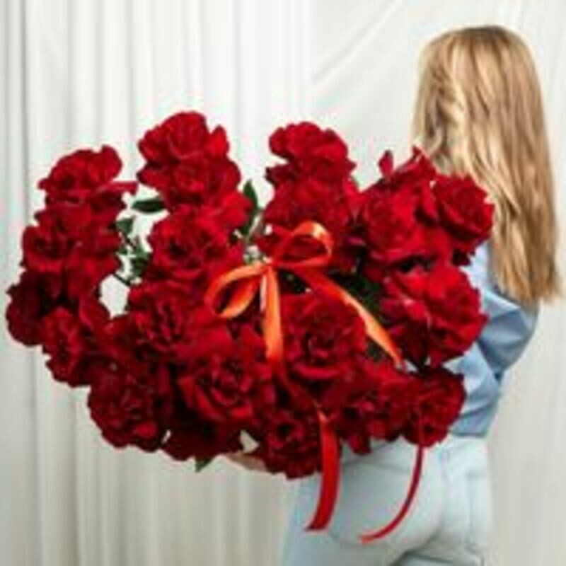 Korzina iz 25 krasnih frantcuzskih roz, standart