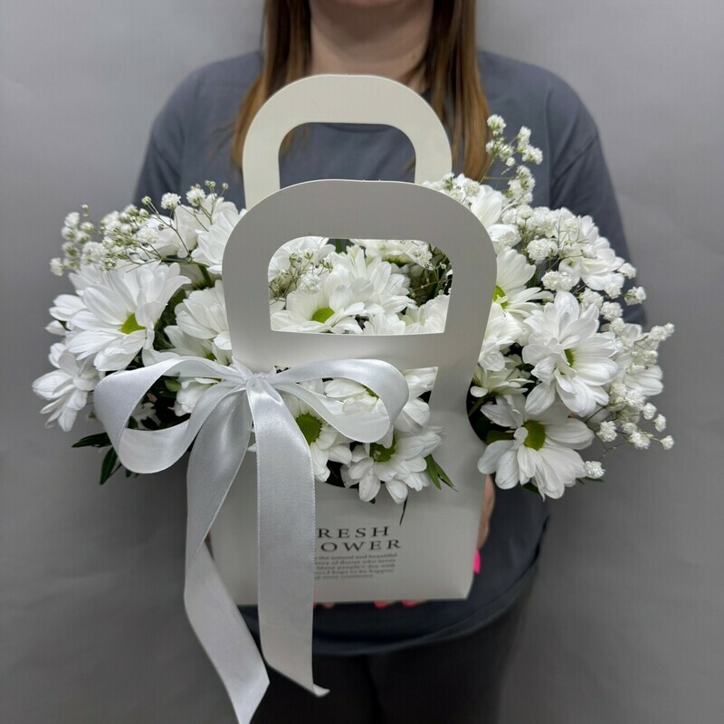 Sumochka s romashkoj, standart