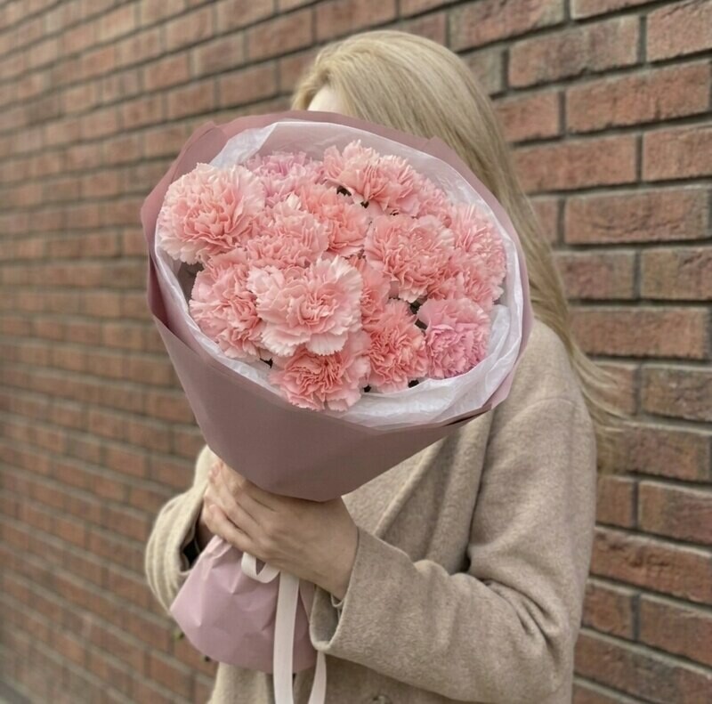 MONO buket iz rozovih diantusov, standart