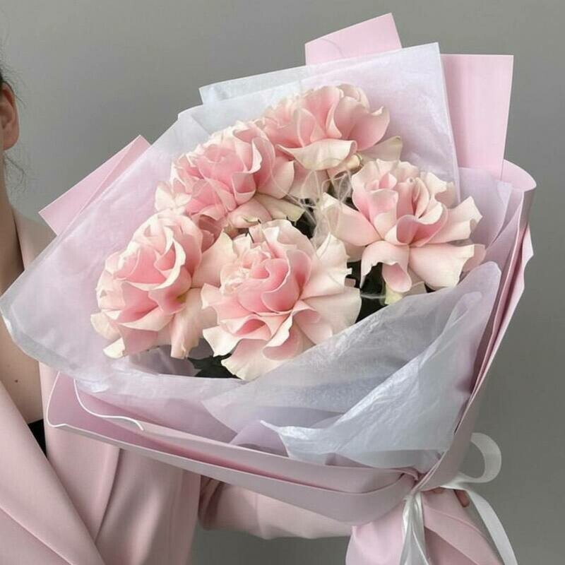 Букет из пышных французских роз, стандартный