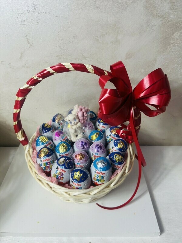 Корзина из 21 киндеров , стандартный