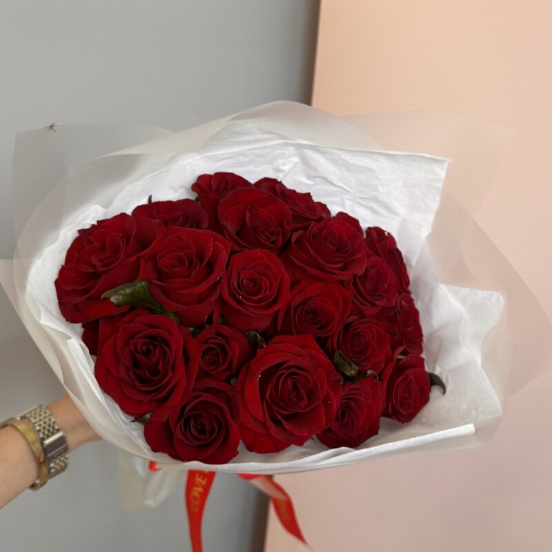 Buket iz krasnih roz, buket iz krasnih roz