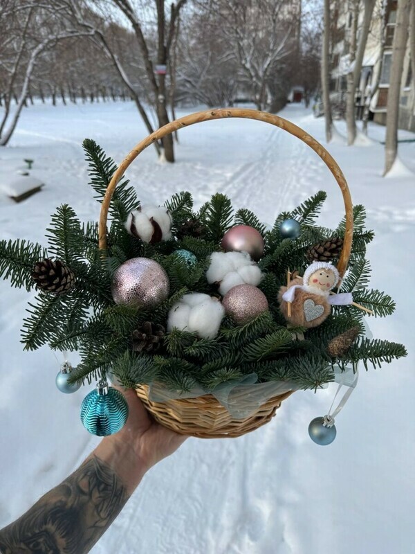 Novogodnyaya kompozitciya, standart