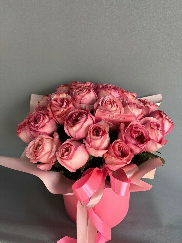 Mono iz roz, mono iz roz