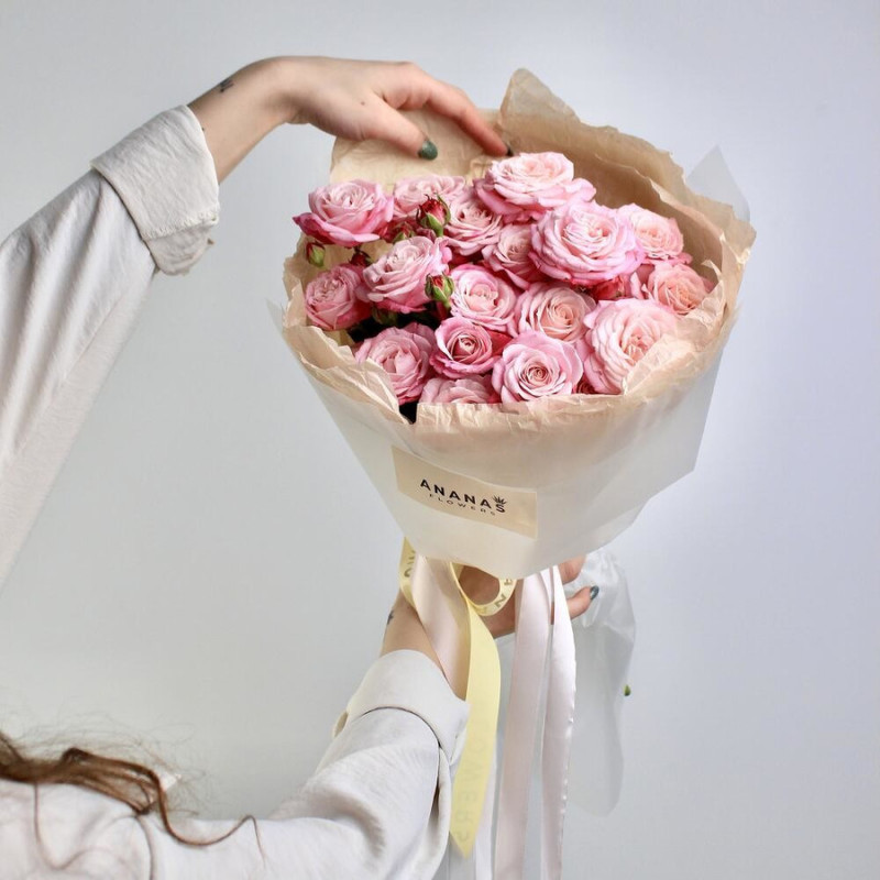 Monobuket iz roz, standart