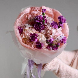 Duobuket s gortenziej i diantusami