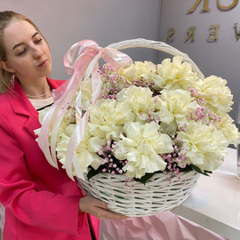 Корзина из 25 французских роз